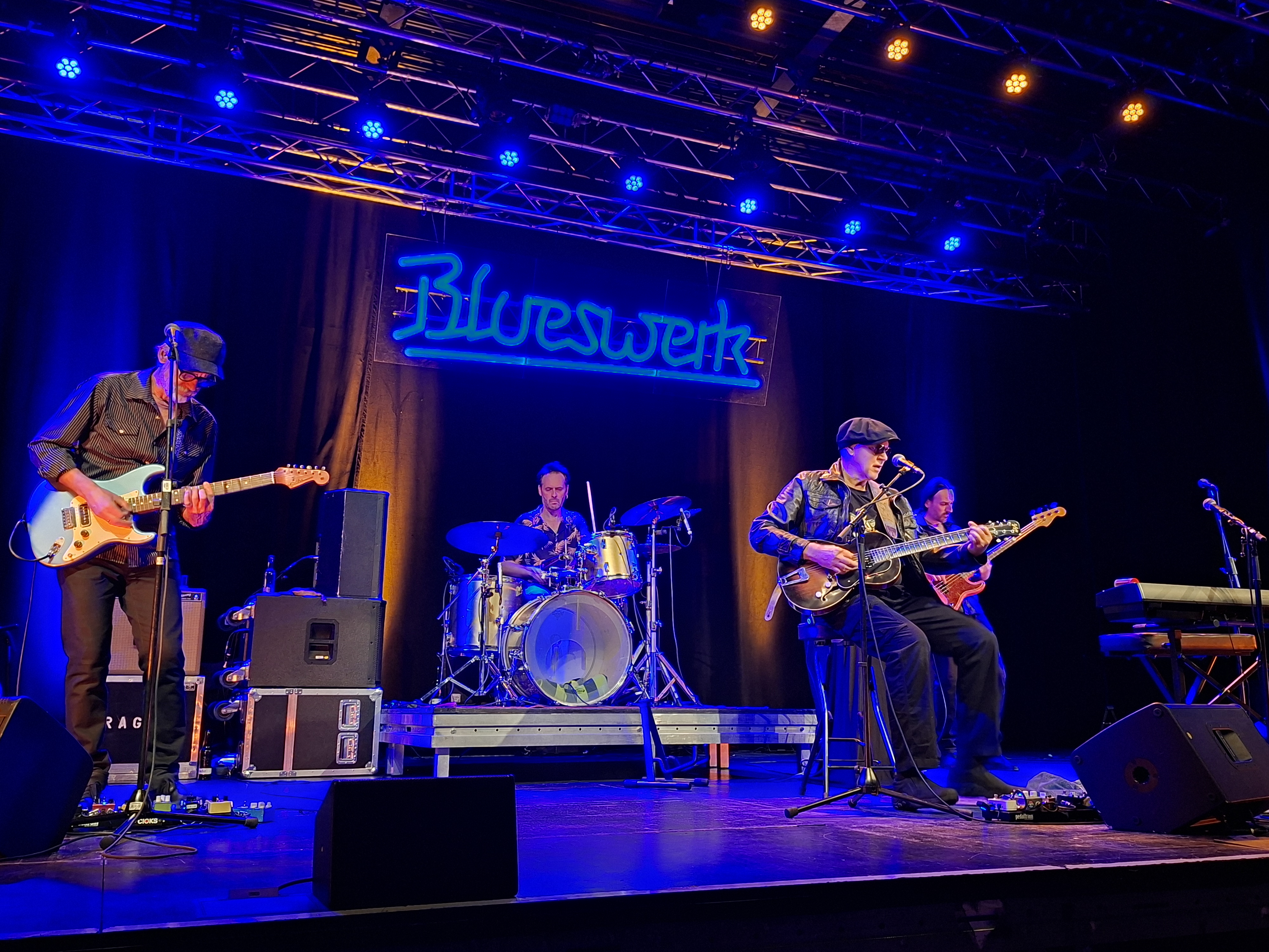PeterKarpBand2026-10-10BlueswerkNorderstedtGermany (13).jpg
